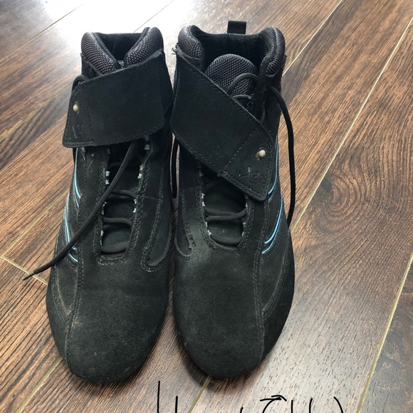 Womens motorcycle boots size 7 - Picture 1 of 7